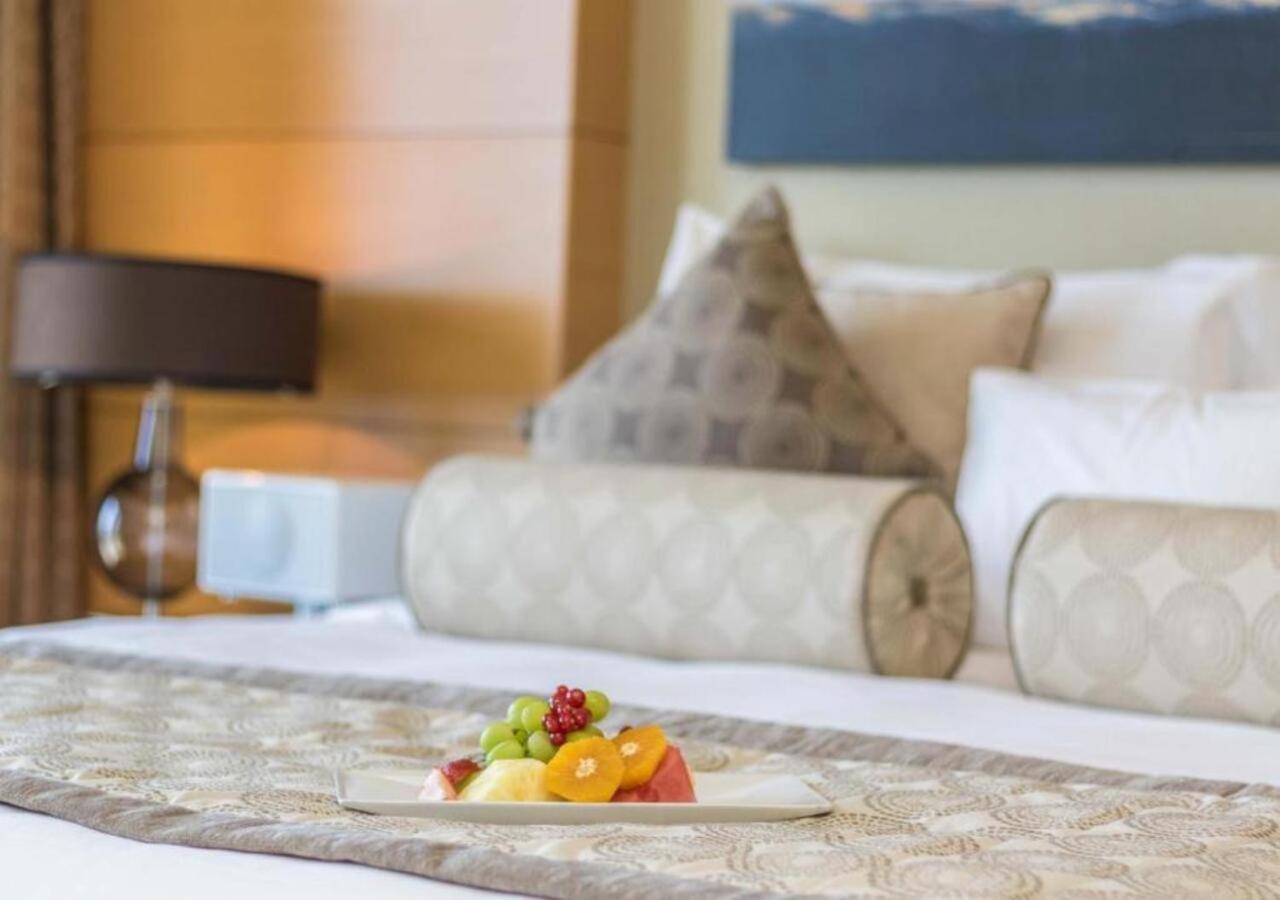 Deluxe Stay - Address Dubai Mall -The Residence Exterior photo