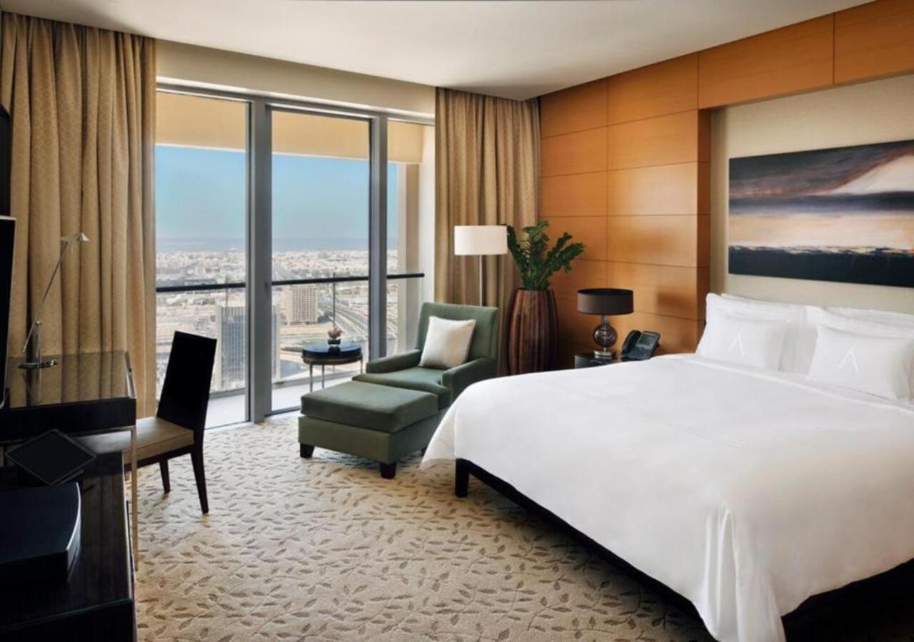 Deluxe Stay - Address Dubai Mall -The Residence Exterior photo