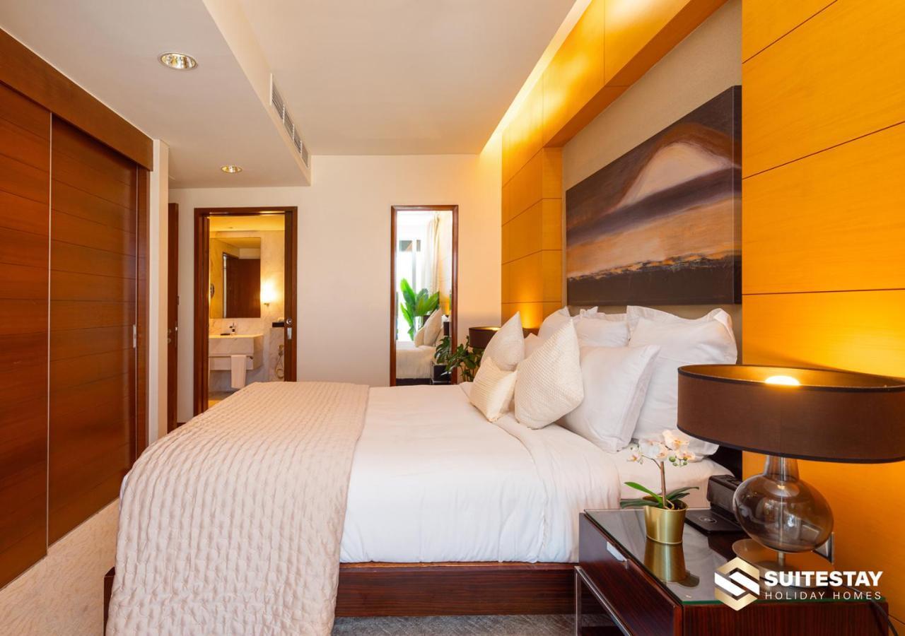 Deluxe Stay - Address Dubai Mall -The Residence Exterior photo