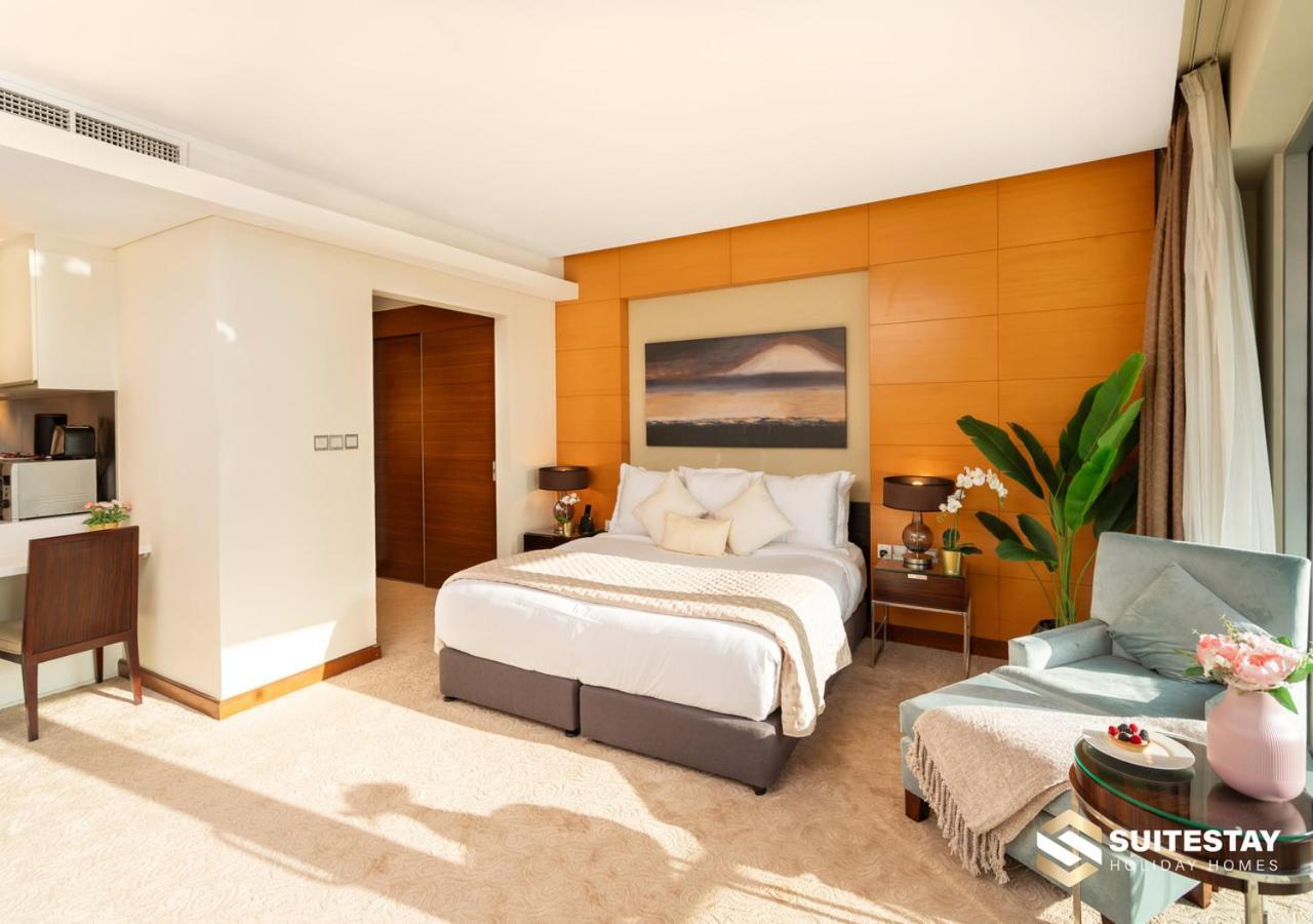 Deluxe Stay - Address Dubai Mall -The Residence Exterior photo